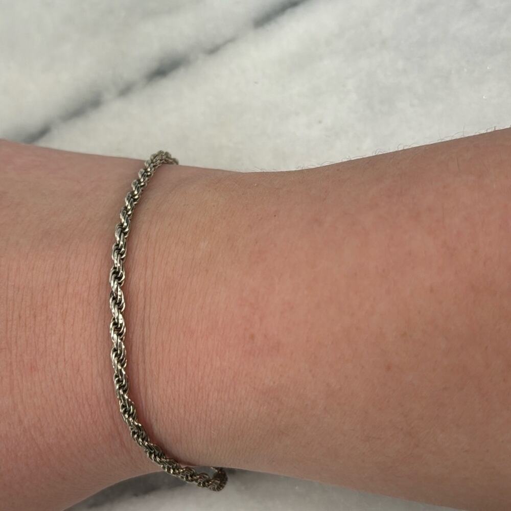 Sterling silver twisted chain bracelet